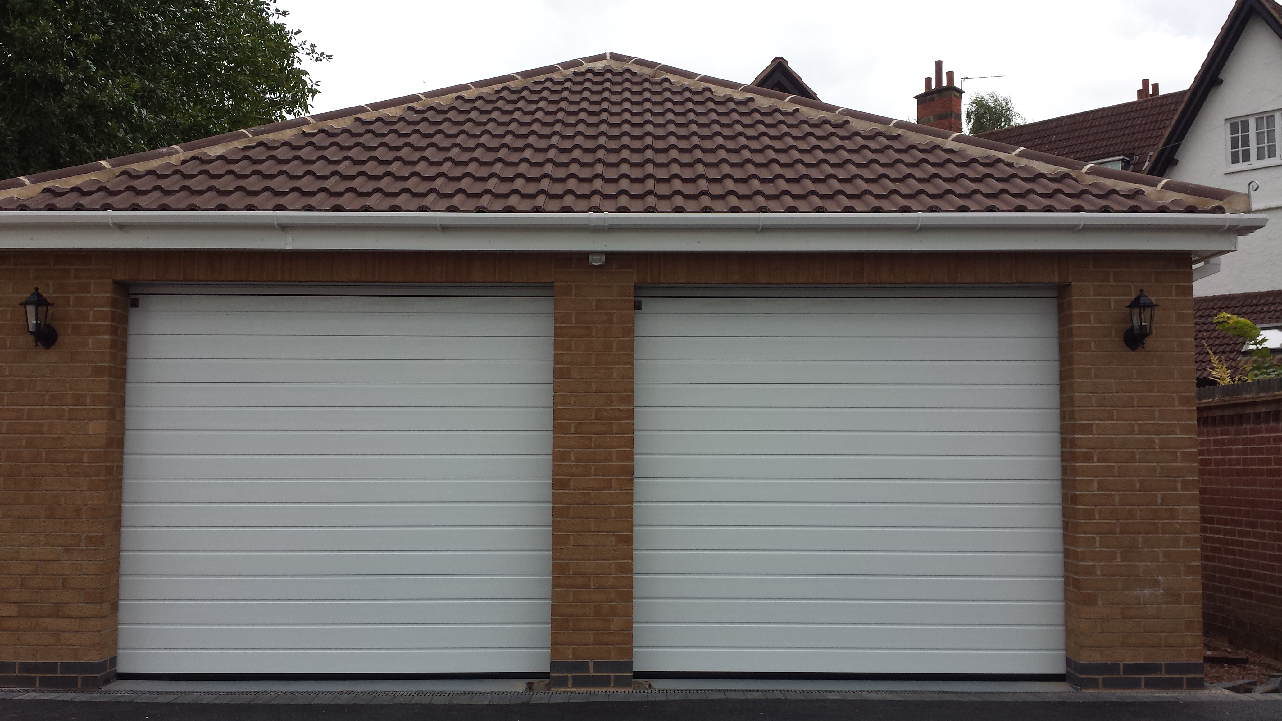 Sectional Garage Doors Charnwood Queniborough Leicester Quorn Loughborough